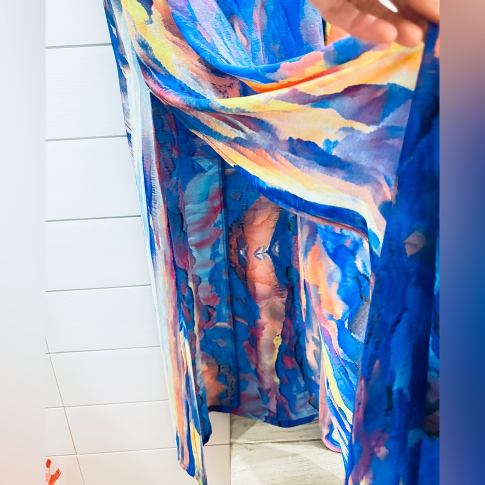 Lulus, Blue Flowy Maxi,Watercolor Pattern Spaghetti Strap Dress, W Slit, Sz: M - Picture 3 of 7